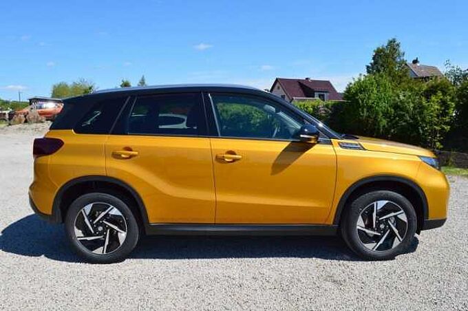 Suzuki Vitara 1.4 Comfort+ ALLGRIP Hybrid *Voll+Pano+AHK*