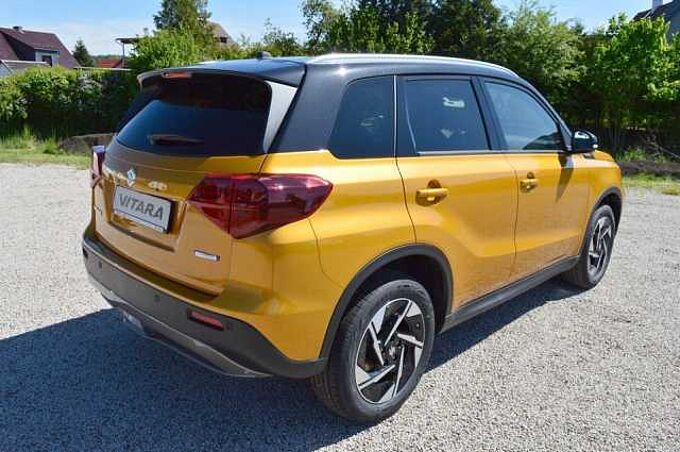 Suzuki Vitara 1.4 Comfort+ ALLGRIP Hybrid *Voll+Pano+AHK*