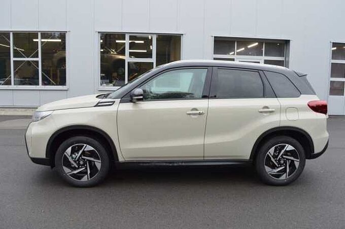 Suzuki Vitara 1.4 Comfort+ ALLGRIP Hybrid *Voll+Pano+AHK*