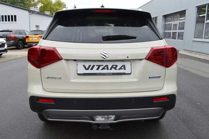 Suzuki Vitara 1.4 Comfort+ ALLGRIP Hybrid *Voll+Pano+AHK*