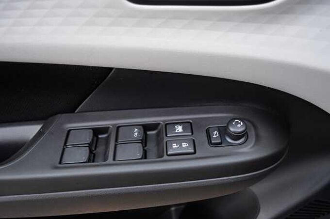 Suzuki Swift 1.2 Comfort+ Allgrip Hybrid *Voll* 