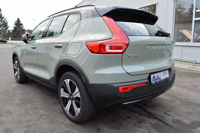 Volvo XC40 P8 AWD Recharge Twin Plus *Standh.+AHK+LED* 