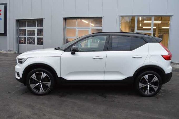 Volvo XC40 P8 AWD Recharge Twin R-Design *Pano+360+H&K* 