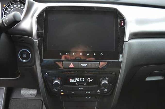 Suzuki Vitara 1.4 Comfort Allgrip AT *AHK+LED+DAB+SH* 