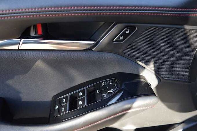 Mazda 3 2.0 e-SKYACTIV-G Homura *Navi+LED+3xPDC* 