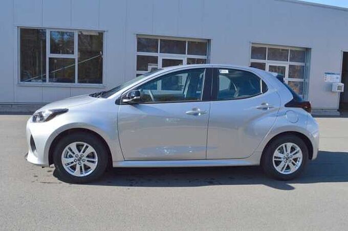 Mazda 2 Hybrid 1.5 VVT-i CVT Centre-Line *WR+SH+Cam*