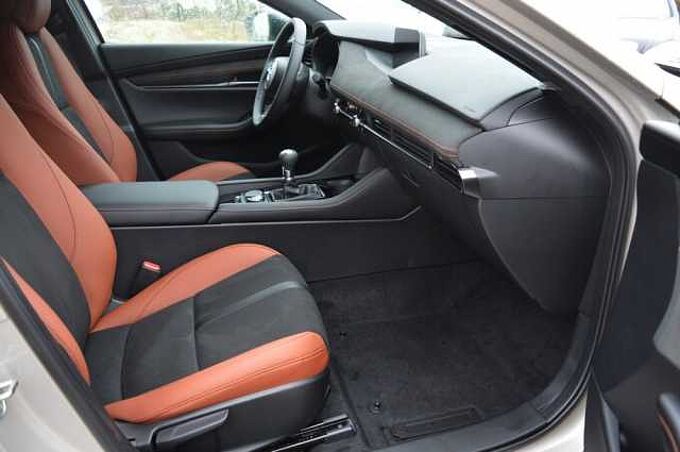 Mazda 3 2.5 e-SKYACTIV-G Nagisa *Leder+LED+3xPDC*