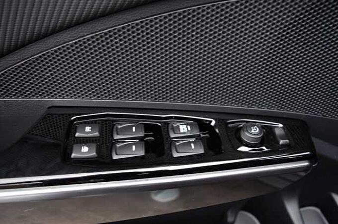 KGM Tivoli 1.5 T-GDI Essential 6/MT *Cam+PDC+DAB+SH+Navi+LDWS* 