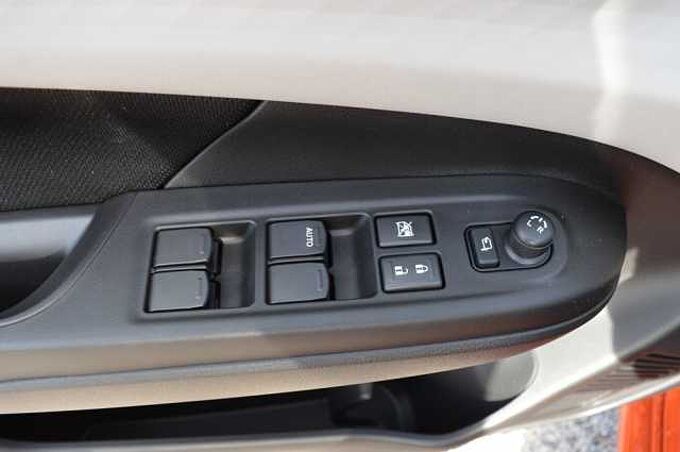 Suzuki Swift 1.2 Comfort+ Allgrip Hybrid *Voll* 