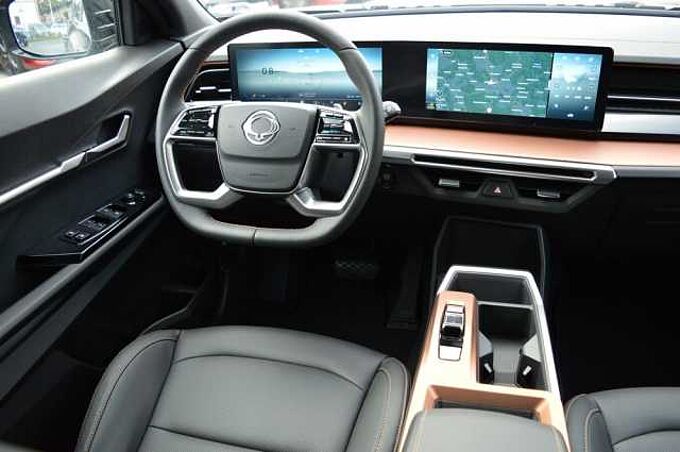 KGM Torres 1.5 T-Gdi Essential 6/AT *Leder+LED+ACC+SH* 