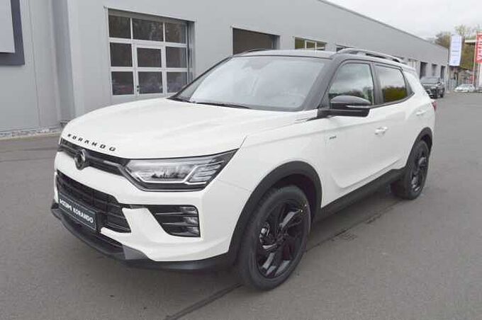 KGM Korando 1.5 T-GDI Nomad+ 6/AT AWD *Leder+LED+CAM* 