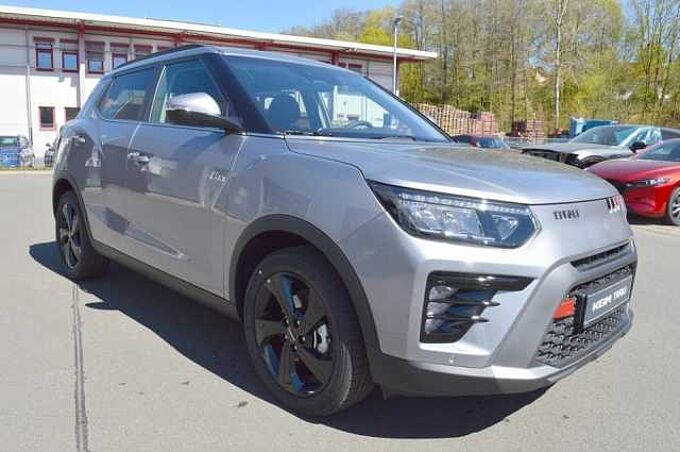 KGM Tivoli 1.5 T-GDI Nomad+ 6/AT *LED+Leder+2xPDC+Cam+SH* 