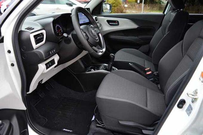 Suzuki Swift 1.2 Comfort+ Allgrip Hybrid *Voll* 