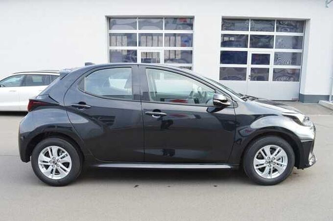 Mazda 2 Hybrid 1.5 VVT-i CVT Centre-Line *SH+Cam+PDA* 