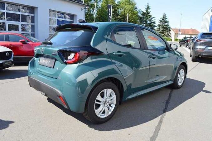 Mazda 2 Hybrid 1.5 VVT-i CVT Centre-Line *SH+Cam+PDA*