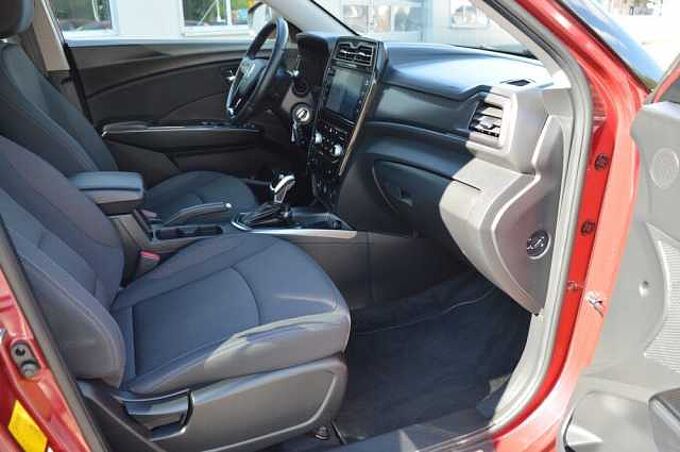 KGM Tivoli Grand 1.5 T-GDI Fizz *8 x Alu+AHK+SH* 