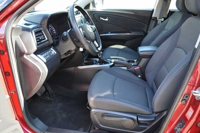 KGM Tivoli Grand 1.5 T-GDI Fizz *8 x Alu+AHK+SH* 