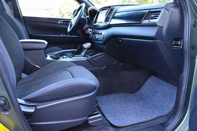 KGM Musso Grand 2.2 e-Xdi Quartz AWD *AHK+Nav+DAB* 