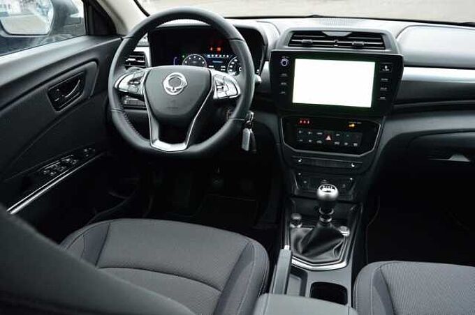 KGM Tivoli 1.5 T-GDI Nomad 6/MT *Cam+PDC+DAB+SH+Navi+LDWS* 