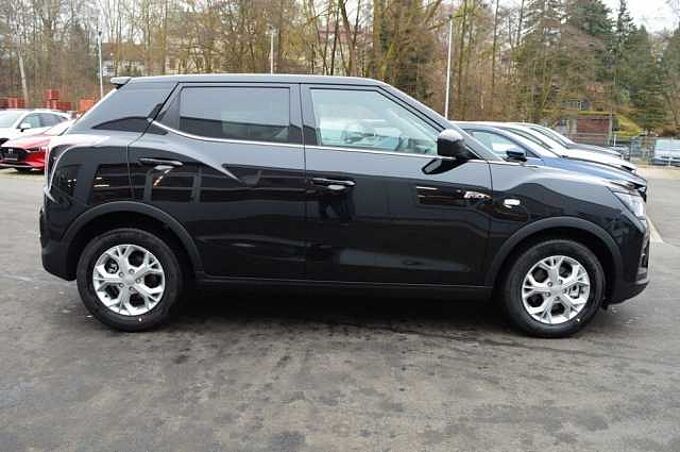 KGM Tivoli 1.5 T-GDI Nomad 6/MT *Cam+PDC+DAB+SH+Navi+LDWS* 