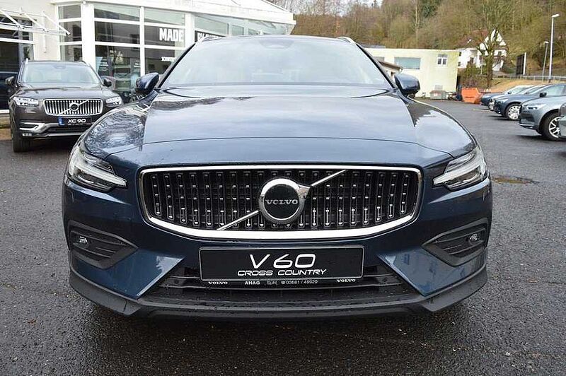 Volvo V60 Cross Country B4 AWD Plus *8 Pakete! * B4 AWD Plus *8 Pakete! *