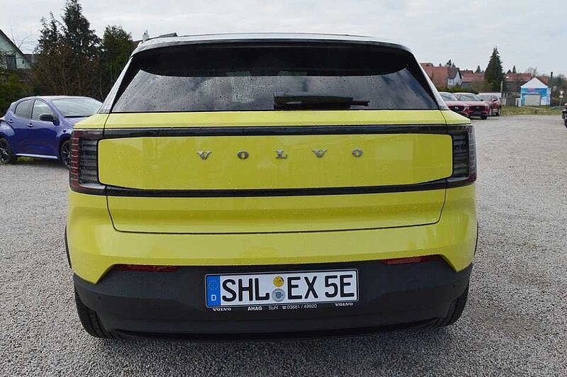 Volvo EX30 Single Motor Extended Range Plus *4 Pakete* Single Motor Extended Range Plus *4 Pakete*