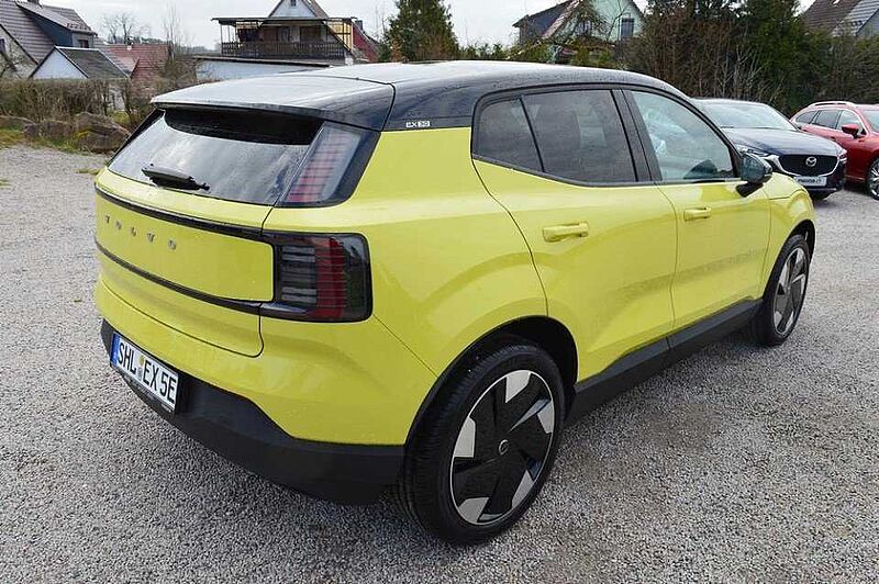 Volvo EX30 Single Motor Extended Range Plus *4 Pakete* Single Motor Extended Range Plus *4 Pakete*
