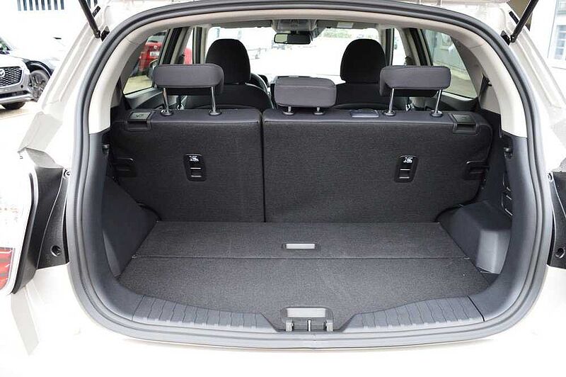 KGM Tivoli 1.5 T-GDI Nomad 6/AT *Cam+PDC+DAB+SH+Navi+LDWS*