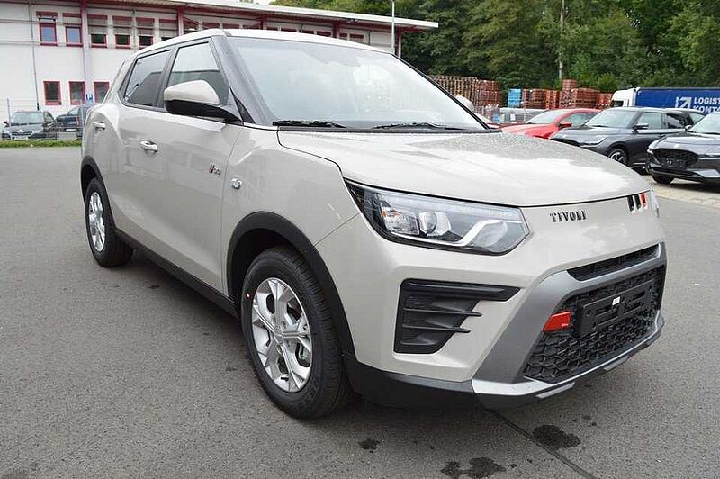 KGM Tivoli 1.5 T-GDI Nomad 6/AT *Cam+PDC+DAB+SH+Navi+LDWS*