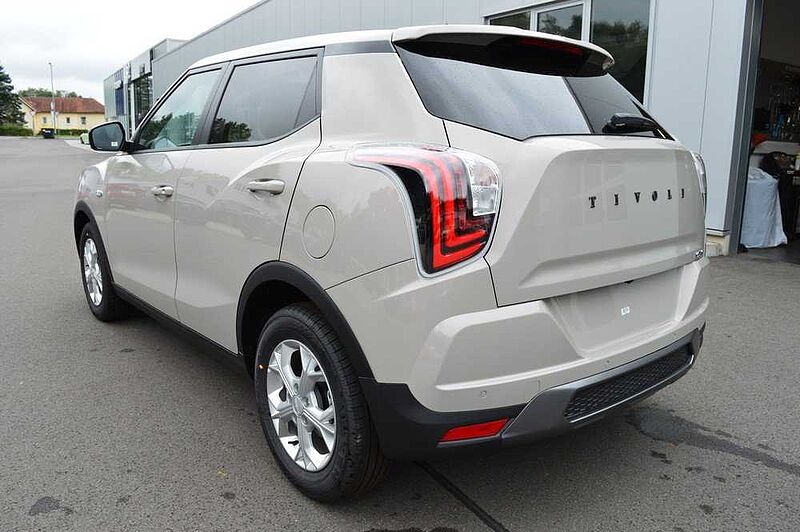 KGM Tivoli 1.5 T-GDI Nomad 6/AT *Cam+PDC+DAB+SH+Navi+LDWS*