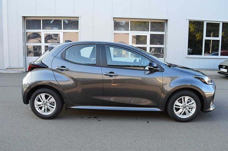 Mazda 2 Hybrid 1.5 VVT-i CVT Centre-Line *SH+Cam+DAB*