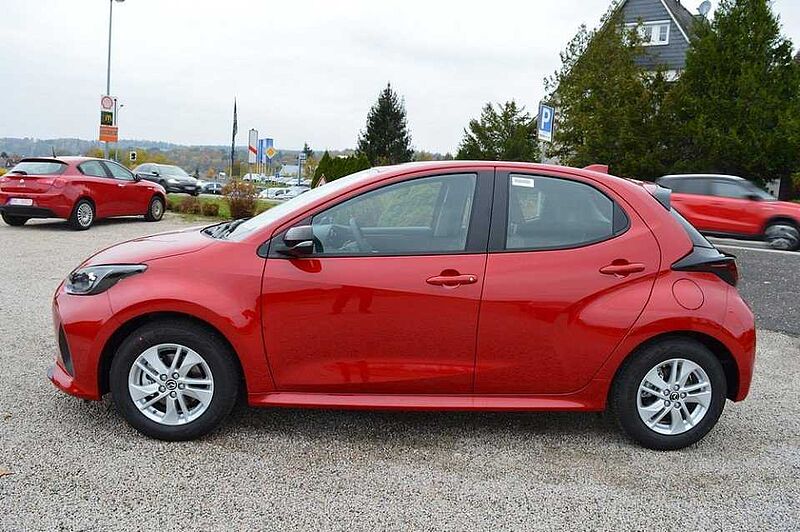 Mazda 2 Hybrid 1.5 VVT-i CVT Centre-Line *SH+Cam+DAB*
