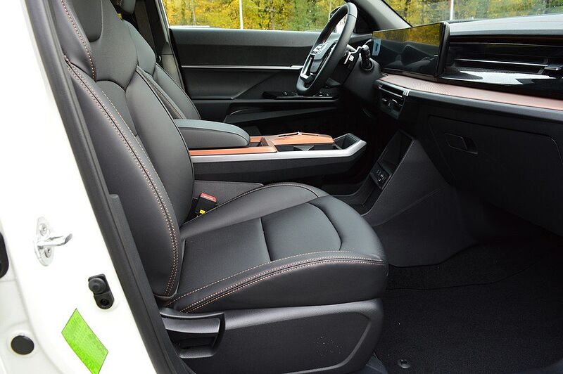 KGM Torres 1.5 T-Gdi Essential 6/AT AWD *Leder+LED+ACC+SH*