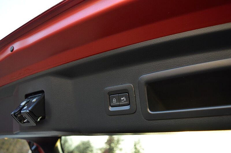 Mazda CX-30 2.0 SKYACTIV-X M-Hybrid Edition100 *Voll+AHK*