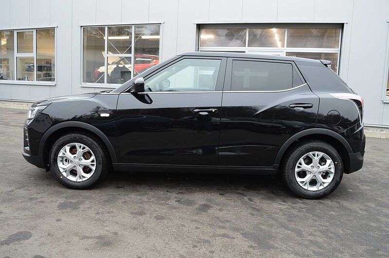 KGM Tivoli 1.5 T-GDI Nomad 6/MT *Cam+PDC+DAB+SH+Navi+LDWS*