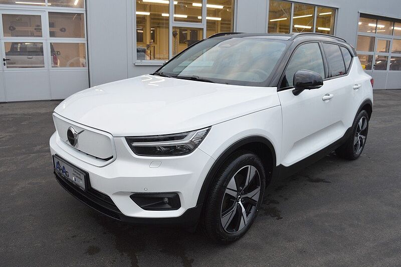 Volvo XC40 P8 AWD Recharge Twin R-Design *Pano+360+H&K*