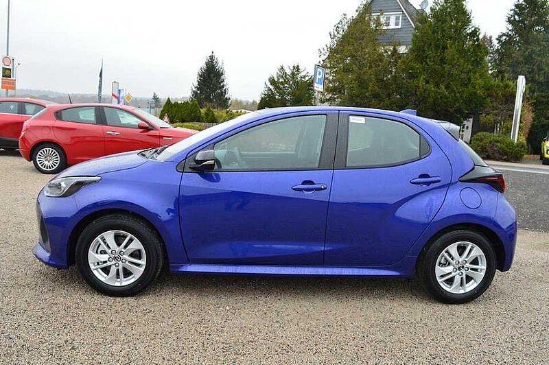 Mazda 2 Hybrid 1.5 VVT-i CVT Centre-Line *SH+Cam+DAB*