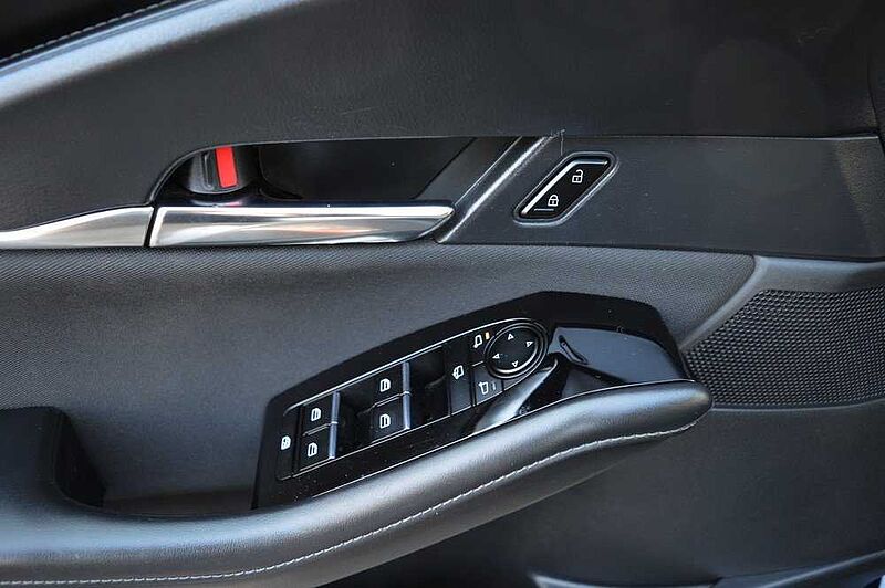 Mazda CX-30 2.0 SKYACTIV-G M-Hybrid Selection *LED*