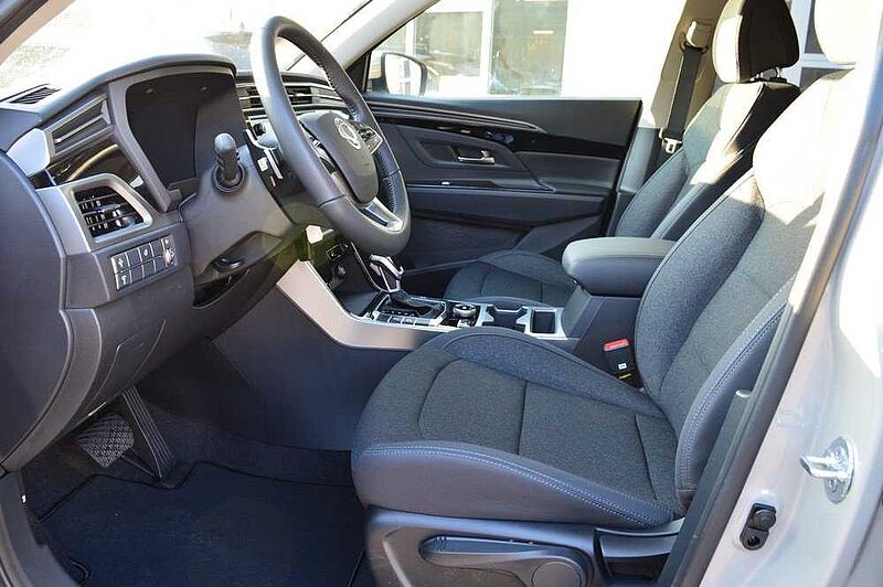 KGM Korando 1.5 T-GDI Nomad 6/AT *Cam+PDC+DAB+SH+Heizung*