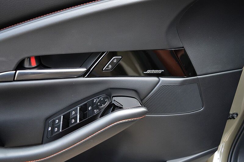 Mazda CX-30 2.5 e-SKYACTIV-G M-Hybrid Nagisa *Leder+LED*