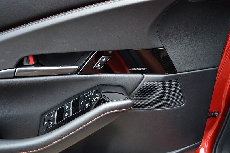 Mazda CX-30 2.5 e-SKYACTIV-G M-Hybrid Nagisa *Leder+LED*