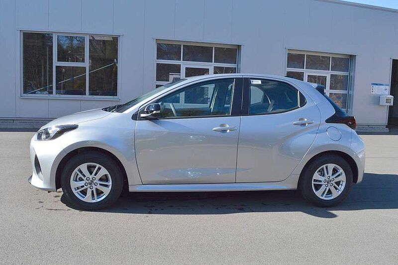 Mazda 2 Hybrid 1.5 VVT-i CVT Centre-Line *WR+SH+Cam*