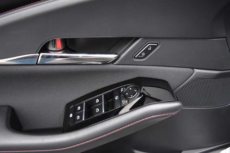 Mazda CX-30 2.5 e-SKYACTIV-G M-Hybrid Homura *LED+CAM+ACC*