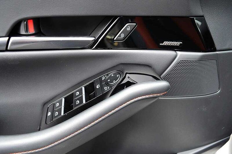 Mazda CX-30 2.5 e-SKYACTIV-G M-Hybrid Drive Nagisa *Leder+LED*