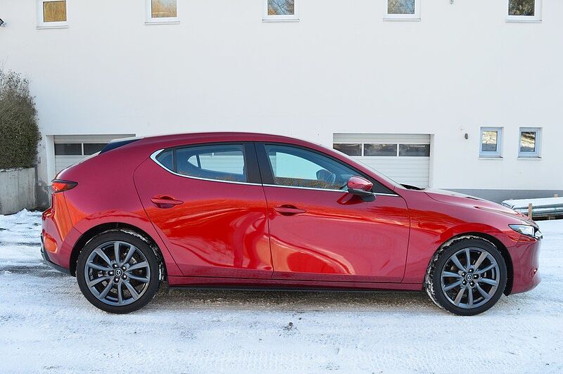 Mazda 3 2.0 e-SKYACTIV-X M-Hybrid Exclusive-Line *LED*