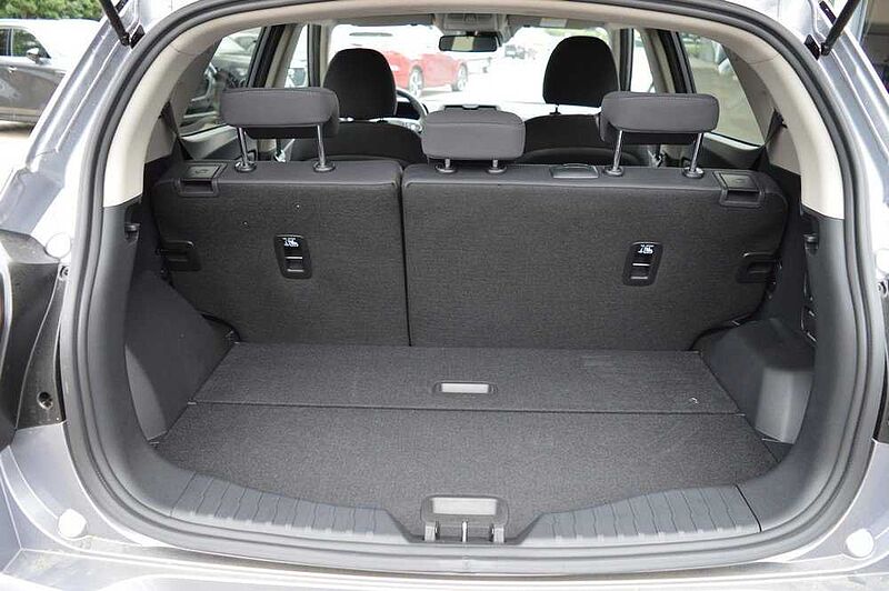 KGM Tivoli 1.5 T-GDI Essential 6/MT *Cam+PDC+DAB+SH+Navi+LDWS*