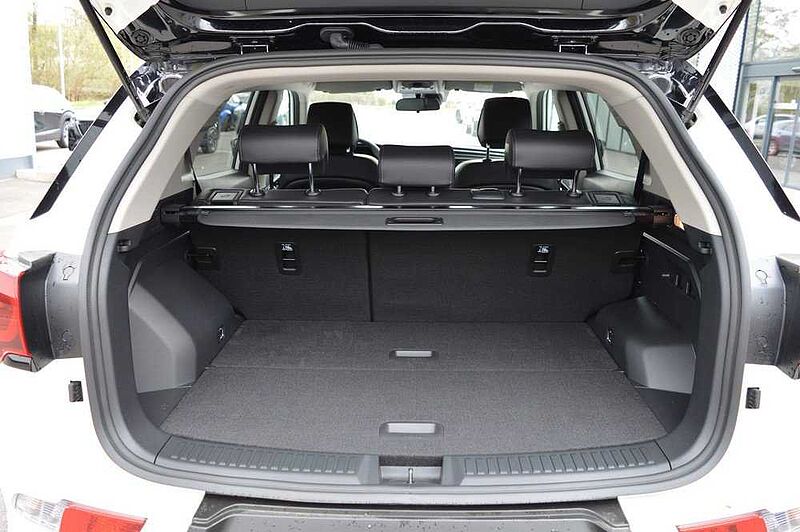 KGM Korando 1.5 T-GDI Nomad+ 6/AT AWD *Leder+LED+CAM*