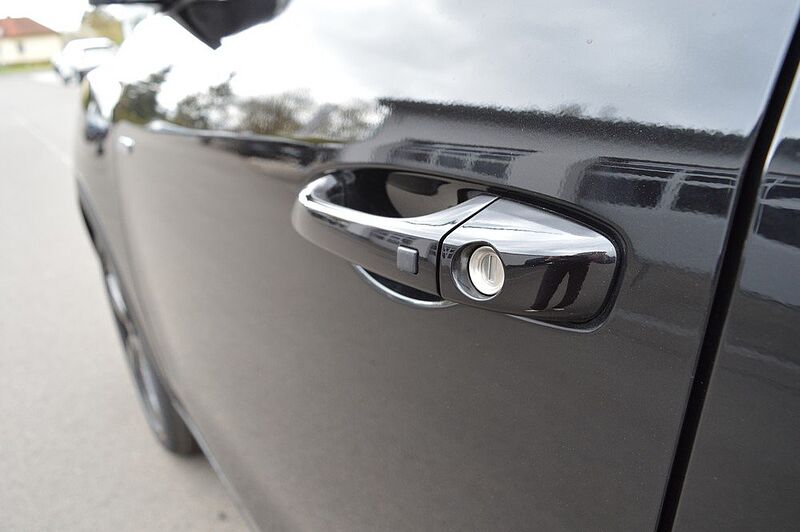 KGM Tivoli 1.5 T-GDI Nomad+ 6/AT AWD *LED+Leder+2xPDC+Cam+SH*