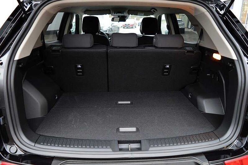 KGM Korando 1.5 T-GDI Nomad 6/AT *Cam+PDC+DAB+SH+Heizung*