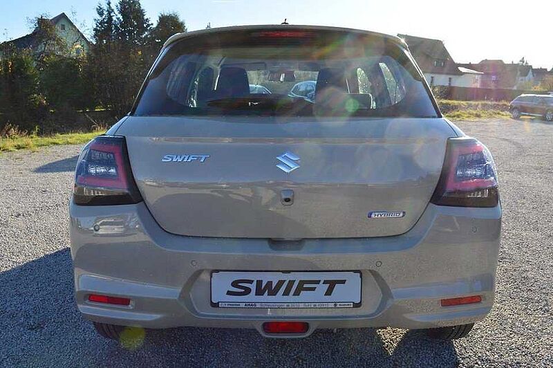 Suzuki Swift 1.2 Club Hybrid *Navi+LED+ACC*